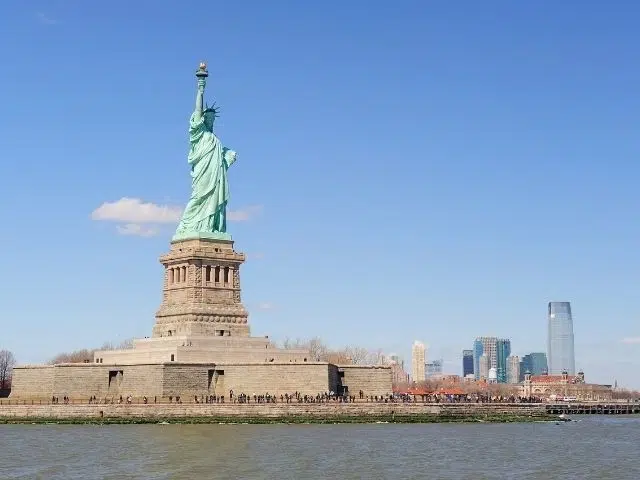 Tour de medio día para visitar la Estatua de la Libertad